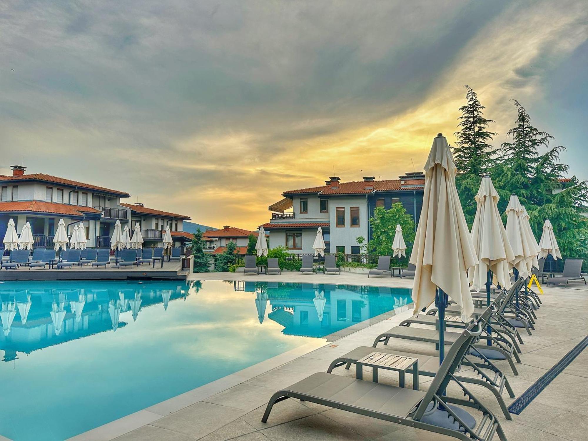 Sm Lovely Apartments On The First Line In Sozopol Esterno foto